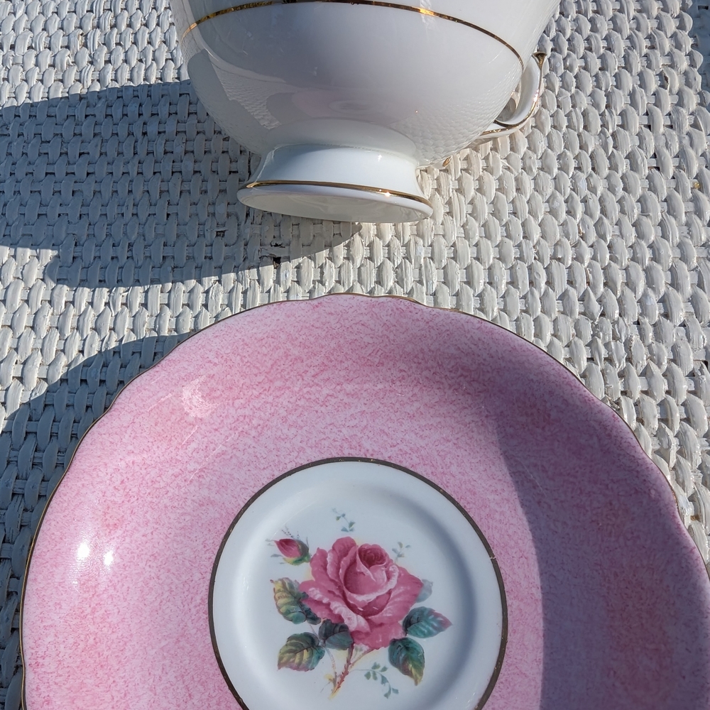 PARAGON Double Warrent Tea Cup With A Floating Pink Cabbage Rose - Picture 12 of 12